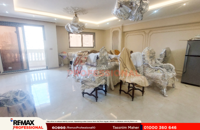 شقة للبيع 218م على ترام رشدي مباشرة